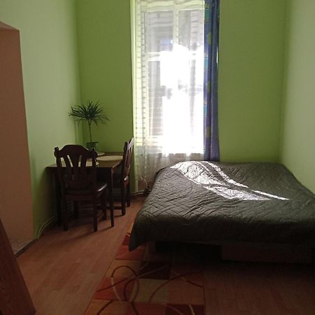 Apartament Kolo Dworcu Přemyšl Exteriér fotografie